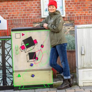 Katja – Geometric Dudes