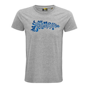 Ein graues T-Shirt, darauf der Schriftzug "Frankfurt" gefüllt mit kleinen Bembelornamenten in Dunkelblau. Um den Schriftzug herum weitere Bembelornamente mit Verläufen von Hellblau nach Dunkelblau darin. Der Schriftzug ist Weiß umrandet.