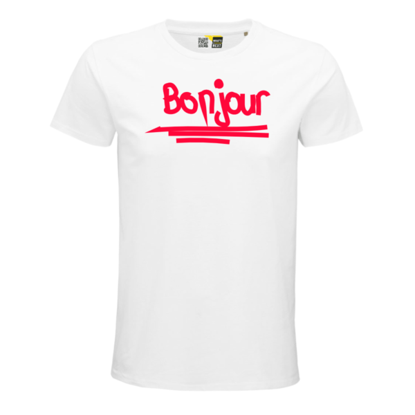 Weißes T-Shirt mit dem Schriftzug "Bonjour" in Neonrot, grafisch umgesetzt mit drei Strichen darunter.