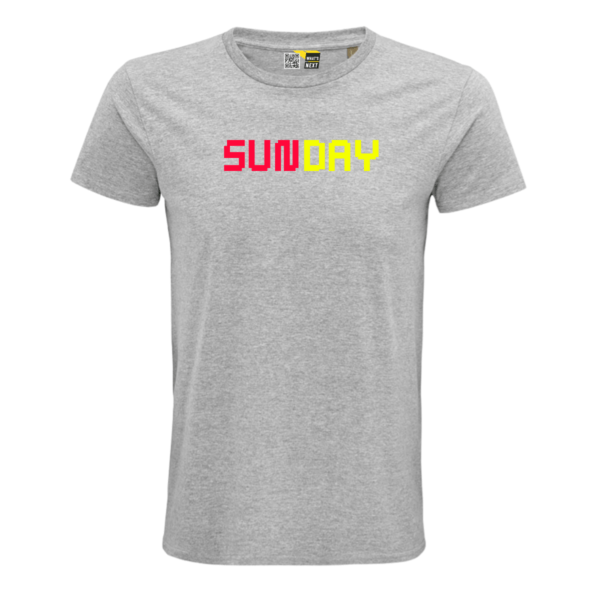 khaki-farbenes T-Shirt mit dem Schriftzug "SUNDAY" SUN in Neonrot und DAY in Neongelb.